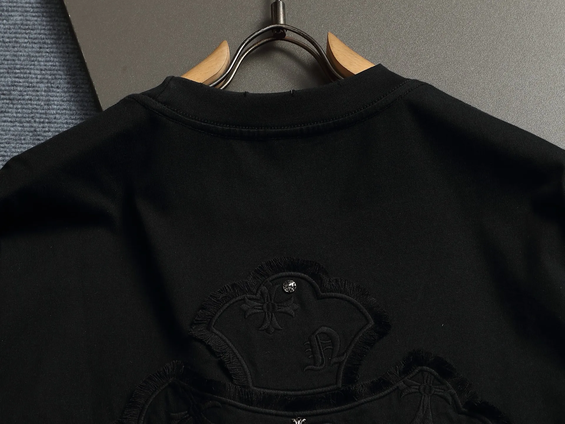 𝗖𝗵𝗿𝗼𝗺𝗲 𝗛𝗲𝗮𝗿𝘁𝘀/ 2026 New Arrival Original T 👑 ！ ！ ✟ ！ 👍 ✂️Quality , ！ 。 ： ➕100% 。Authentic ➕ ➕3D ➕ ： ！ ！ Authentic ！ Same Style ！ ：White Black Size：S-XL